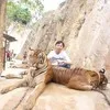 Elvin Leong