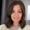 Gina Travis
