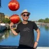 Van Pham Ngoc
