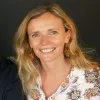 Jennifer Holmes